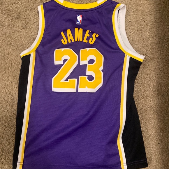 LeBron James nba jersey
